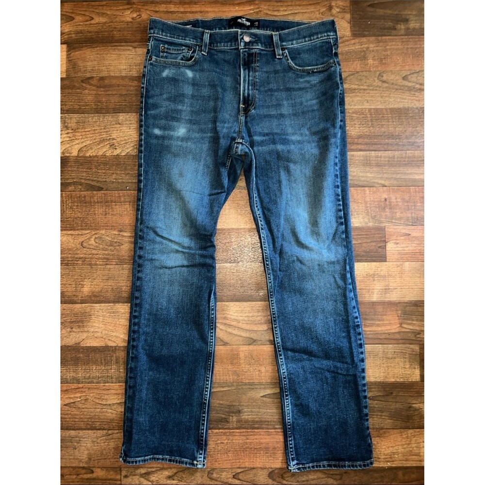 Hollister Men's Dark Blue Straight Jeans
